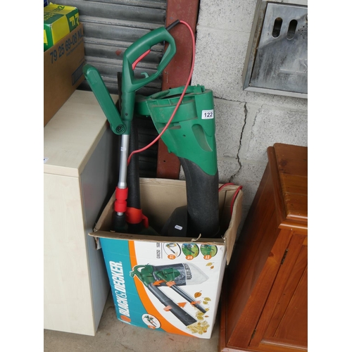 122 - BOX OF GARDEN TOOLS