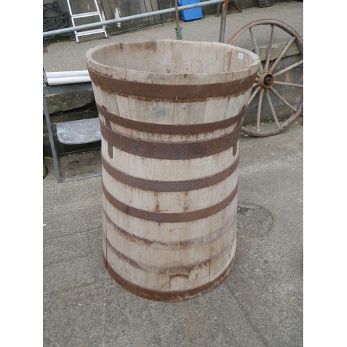 65 - LARGE WOODEN BARREL (SOME HOOPS MISSING)