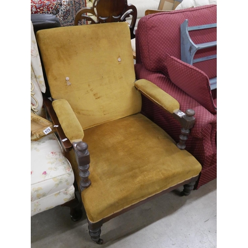 526 - VICTORIAN ARMCHAIR