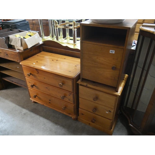 667 - CHEST OF DRAWERS & 2 LOCKERS