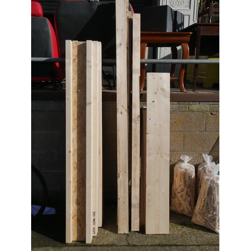 50 - LOT OF WHITE WOOD