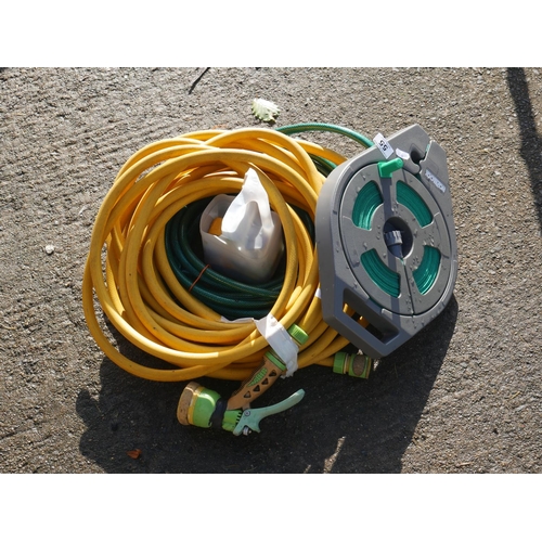 55 - LOT OF HOSES