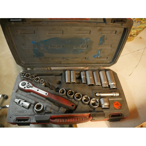 780 - PART SOCKET SET