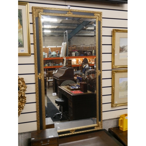 386 - DECORATIVE MIRROR