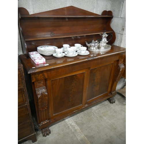 418 - IRISH CHIFFONIER