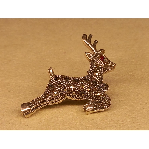 259 - SILVER & MARCASITE DEER BROOCH / PENDANT