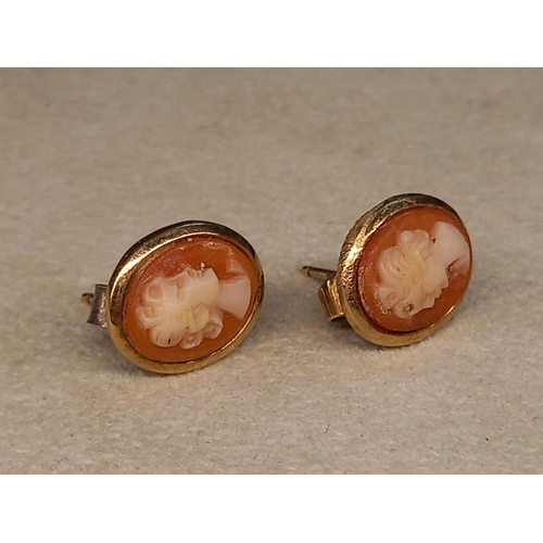 264 - PAIR OF CAMEO EARRINGS