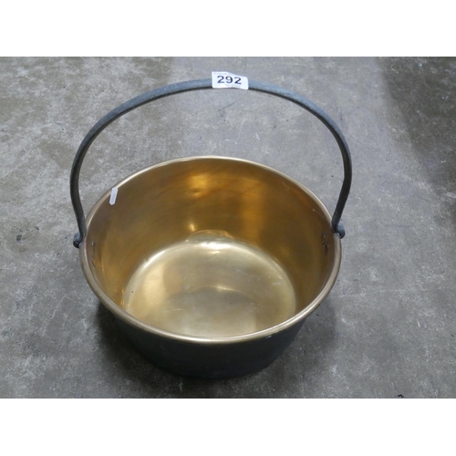 292 - BRASS PRESERVE PAN