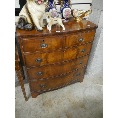 362 - GEORGIAN BOW FRONTED CHEST OF DRAWERS