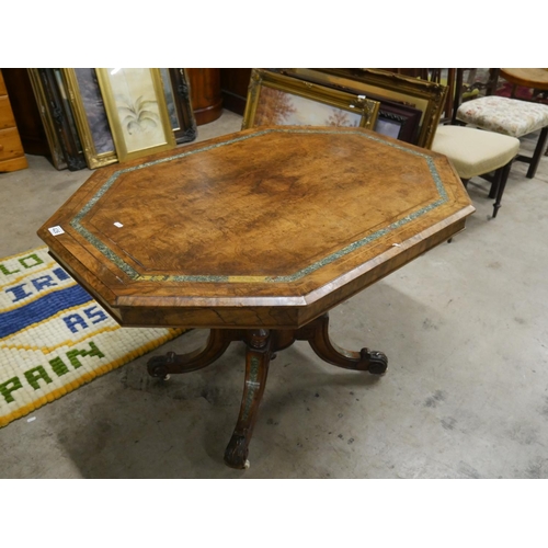 426 - VICTORIAN BURR WALNUT TILT TOP LOO TABLE