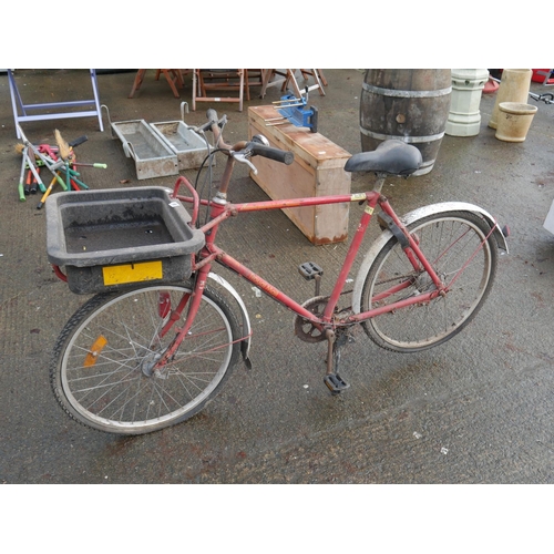 69 - ROYAL MAIL BICYCLE