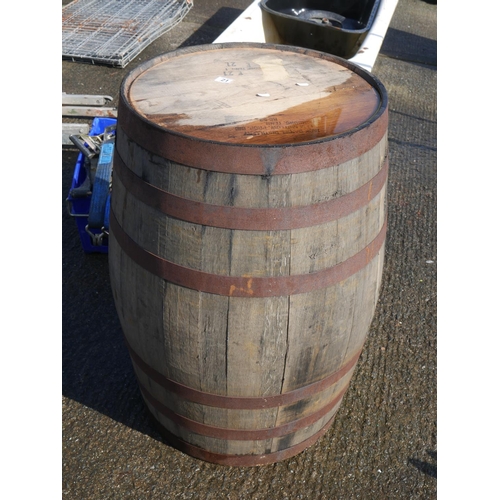 21 - OAK BARREL