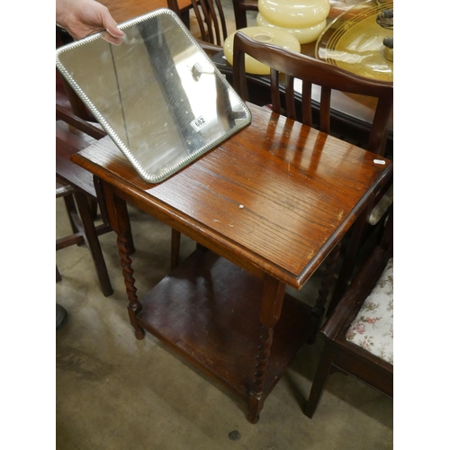 682 - BARLEY TWIST TABLE & VINTAGE MIRROR