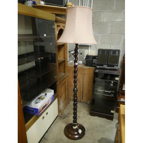 729 - MAHOGANY STANDARD LAMP