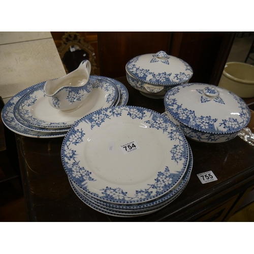 754 - LOT OF BLUE & WHITE DINNERWARE