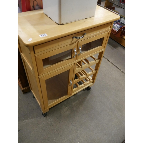 772 - PINE KITCHEN UNIT