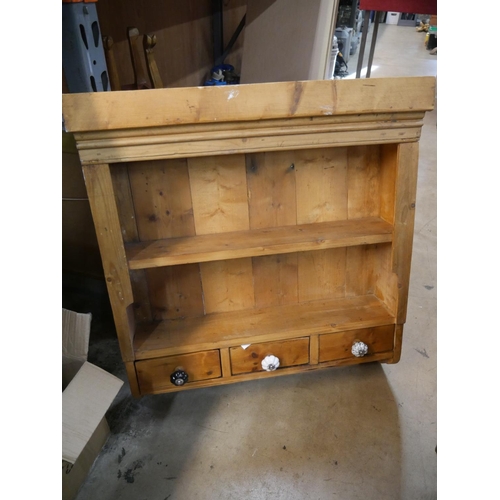 810 - PINE SHELF