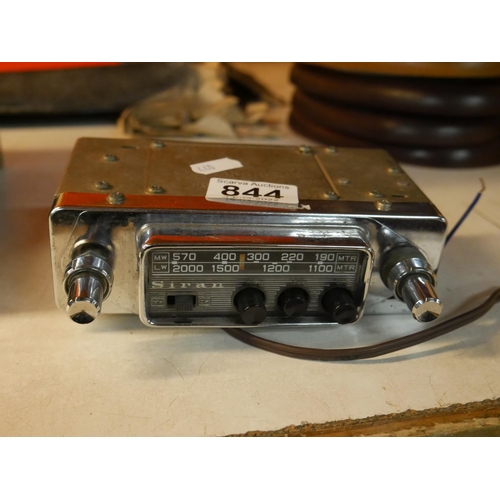 844 - VINTAGE CAR RADIO