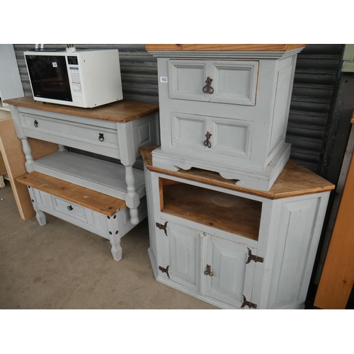 103 - 4 PIECES OF PAINTED FURNITURE