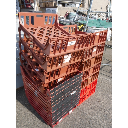 33 - LOT OF BREAD TRAYS