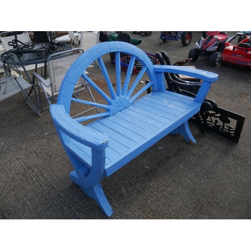 99 - CART WHEEL GARDEN SEAT