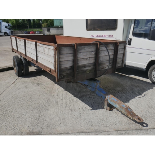 16 - TIPPING TRAILER