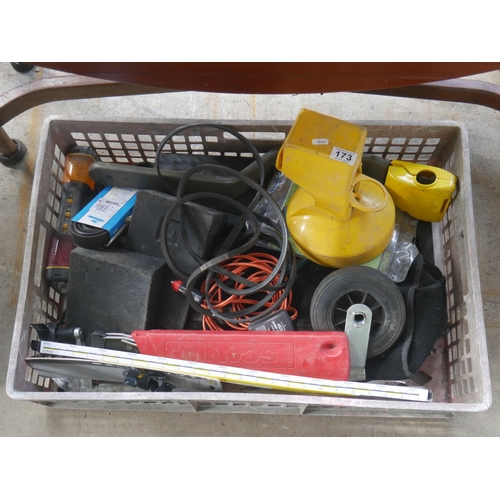 173 - CRATE OF TOOLS