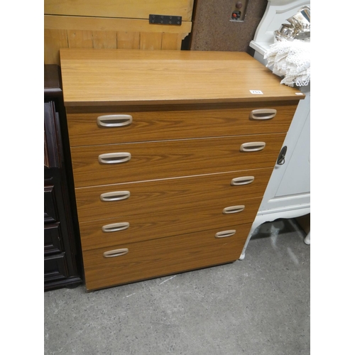 753 - CHEST OF DRAWERS