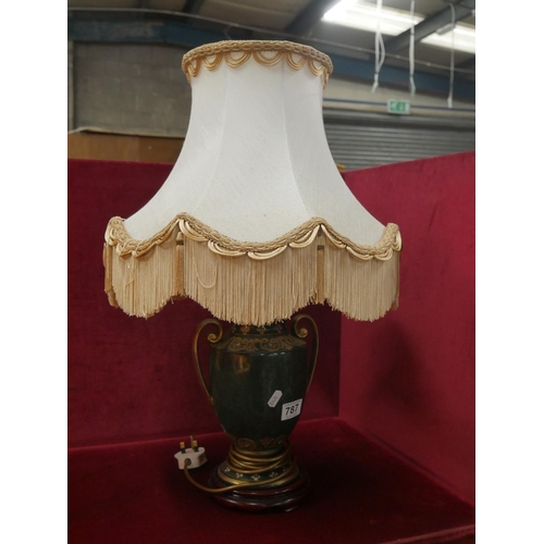 787 - TABLE LAMP