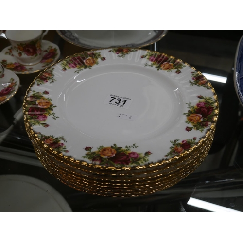 731 - 8 OLD COUNTRY ROSE DINNER PLATES