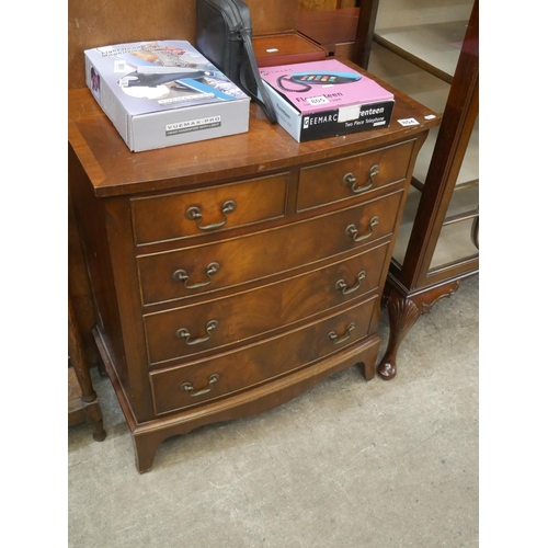 804 - BOW FRONTED 2 OVER 3 CHEST OF DRAWERS