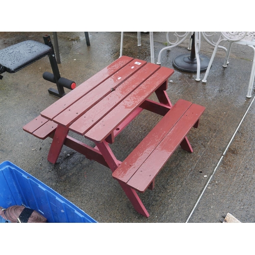 86 - CHILDS PICNIC BENCH