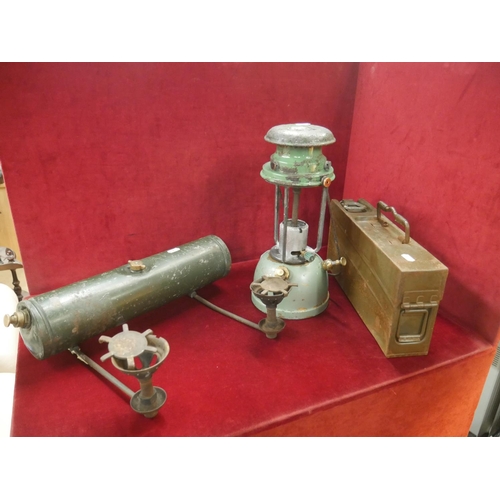 330 - PARAFFIN STOVE, AMMO TIN & OIL LAMP