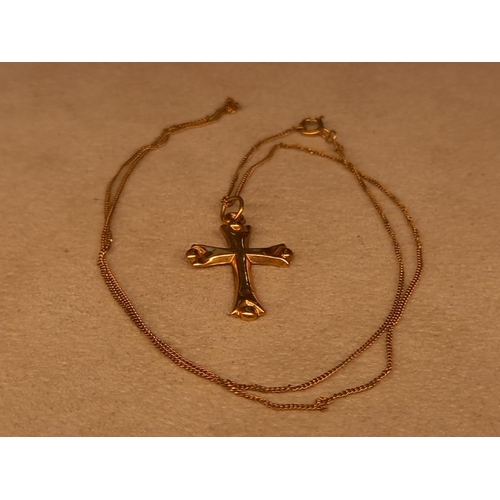 405 - 9CT CROSS & CHAIN