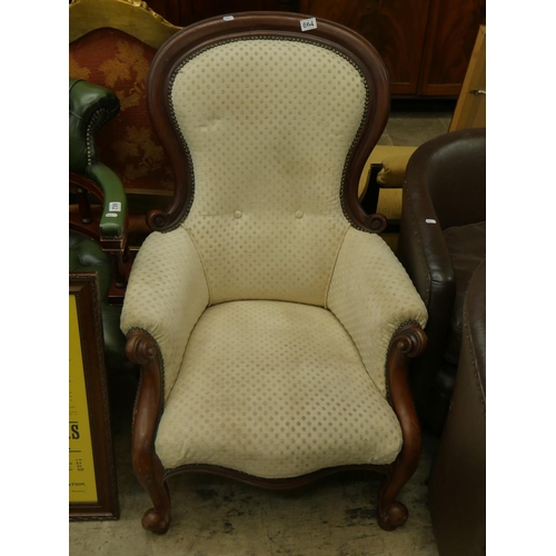 664 - VICTORIAN CAB LEG CHAIR