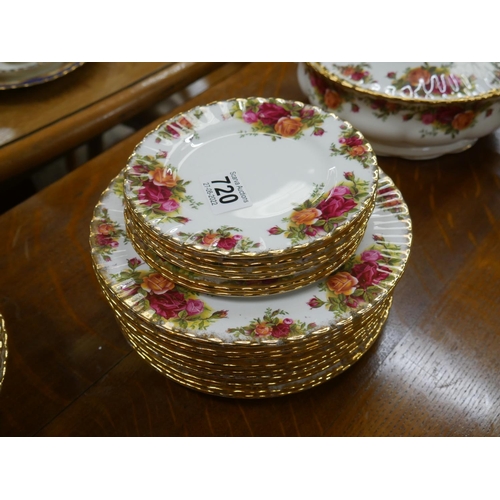 720 - MIXED OLD COUNTRY ROSE PLATES