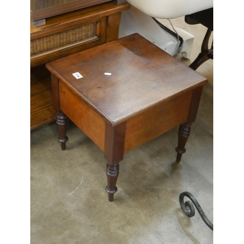 756 - VICTORIAN COMMODE STOOL