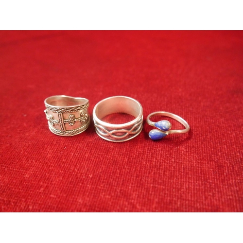 326 - LOT OF SILVER RINGS