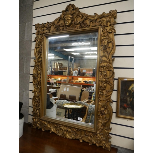 392 - DECORATIVE GILT MIRROR