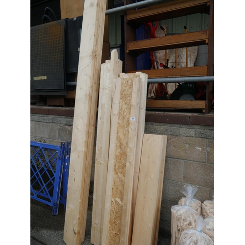 80 - LOT OF WHITE WOOD