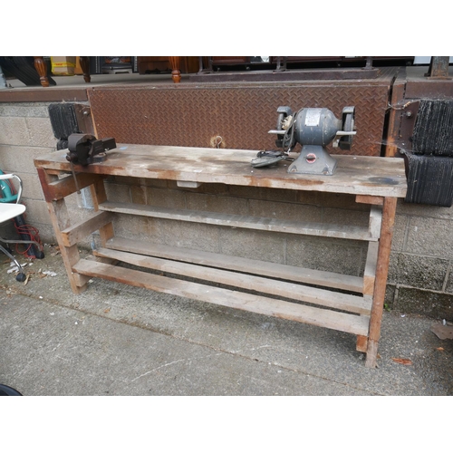 145 - WORK BENCH WITH VICE & BENCH GRINDER