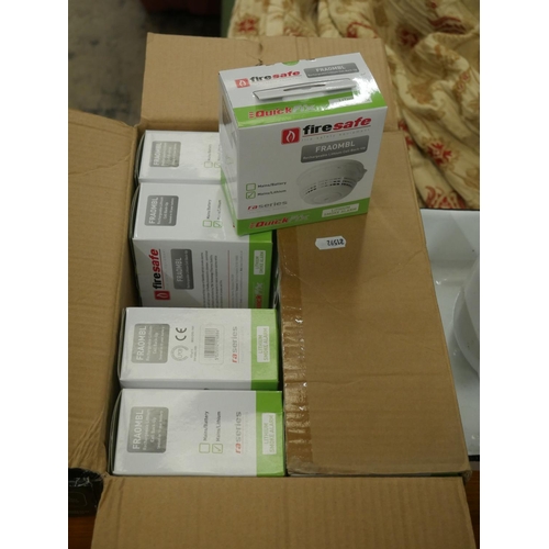 621 - BOX OF NEW SMOKE ALARMS