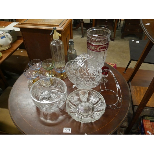 687 - LOT OF MIXED GLASSWARE & SODA SYPHON