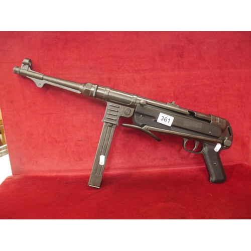 361 - REPLICA SUBMACHINE GUN