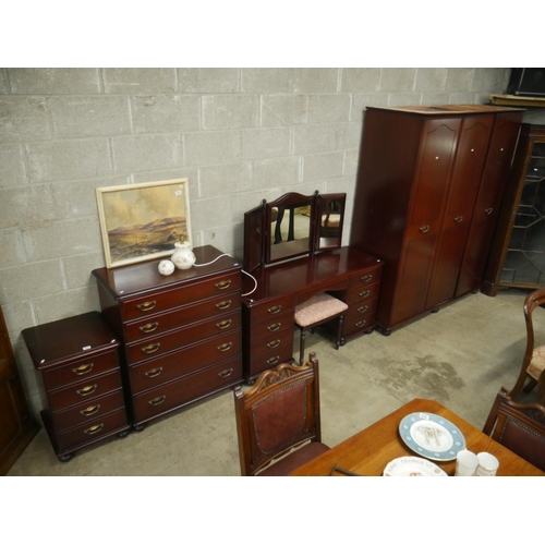 433 - MAHOGANY 5 PIECE BEDROOM SET