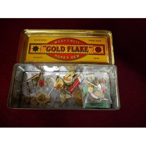 416 - BOX OF COLLECTABLE BADGES