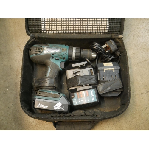 165 - MAKITA DRILL - BATTERY WORKING - NEEDS NEW CHUCK