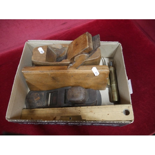 171 - BOX OF WOODEN PLANES