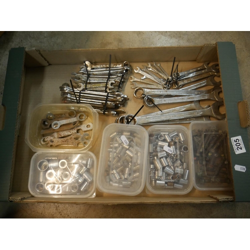 205 - MIXED SOCKETS & SPANNERS