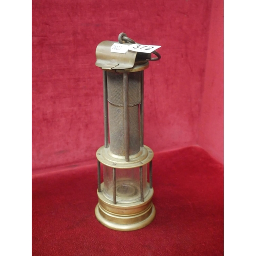 372 - VICTORIAN BRASS MINERS LAMP